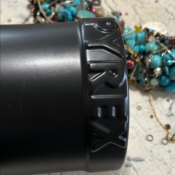 Pyrex Matte Black Storage Jar - Picture 4 of 5